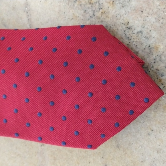 Jo's A Bank executive collection men's repp silk Navy and red dot tie luxury - Picture 2 of 5